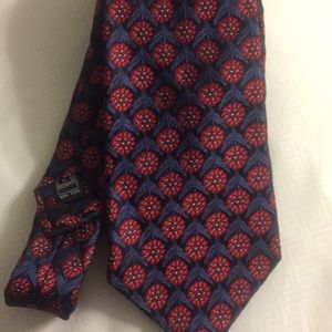 Designer tie